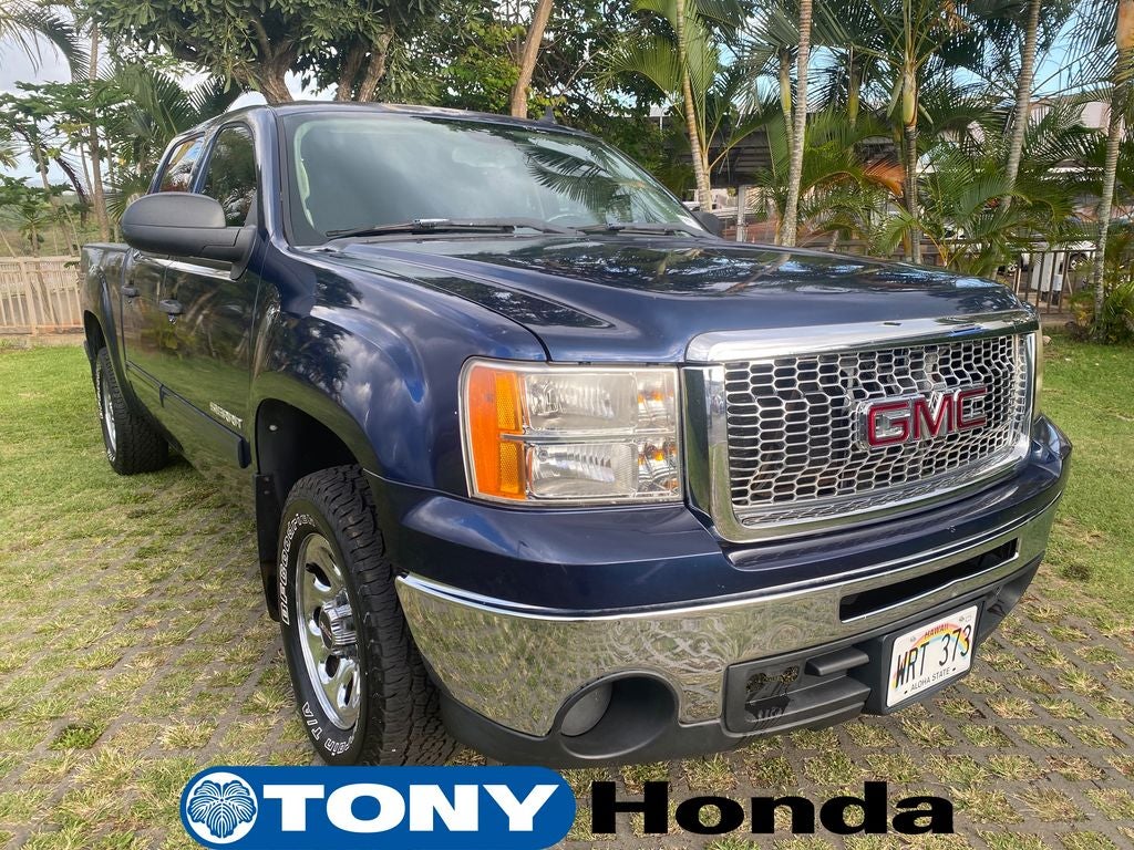 2011 GMC Sierra 1500 SLE in Midnight Blue Metallic — front three-quarter view