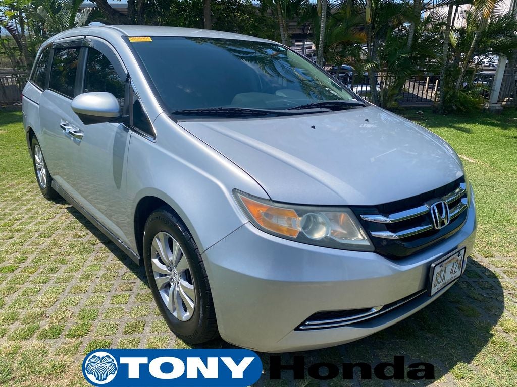2015 Honda Odyssey EX in Silver — front three-quarter view