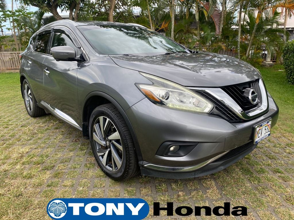 2016 Nissan Murano Platinum in Gun Metallic — front three-quarter view