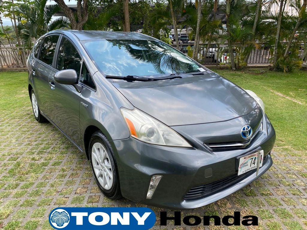 2012 Toyota Prius v Three in Gray — front three-quarter view