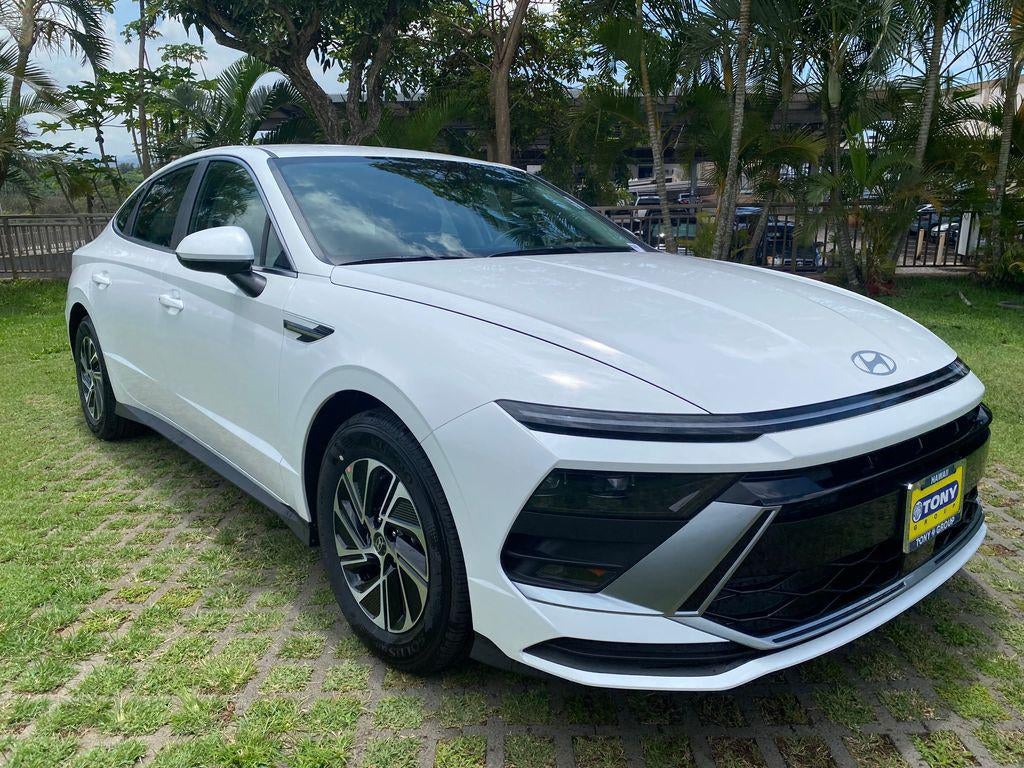 2026 Hyundai SONATA HYBRID